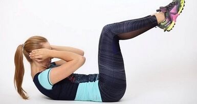 latihan crunch pikeun leungitna beurat
